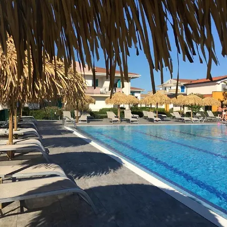 Summer Time Family * Бибионе