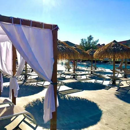 Summer Time Family Apartment *