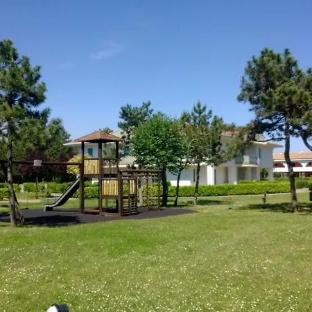 Summer Time Family Апартаменты