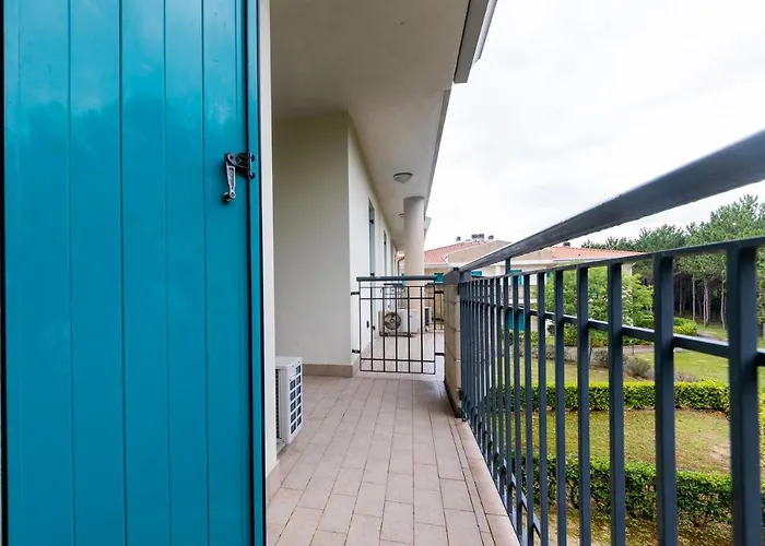 Apartment Summer Time Family