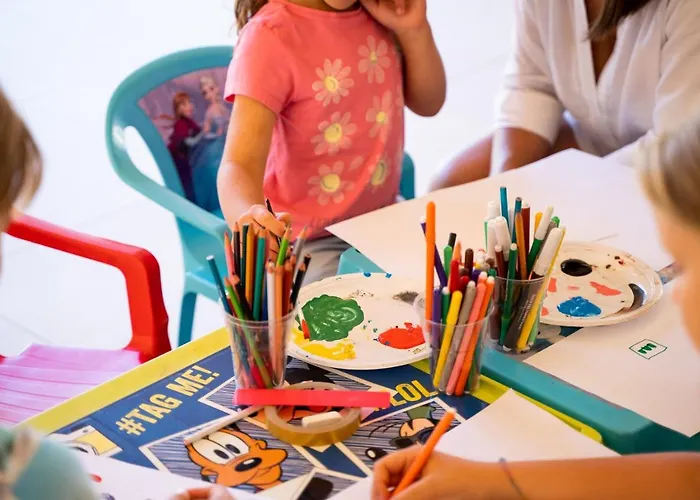 Summer Time Family Apartment