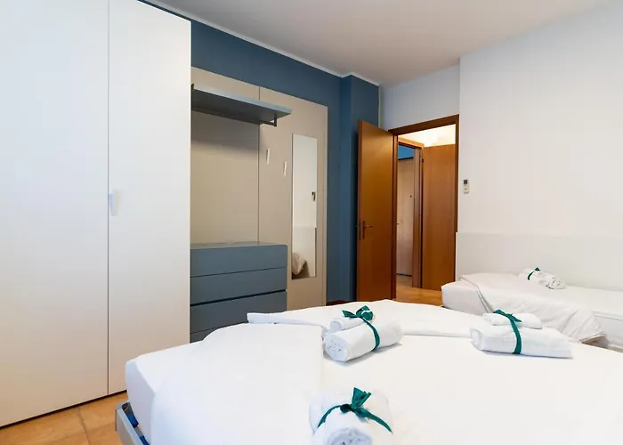 Summer Time Family Apartment